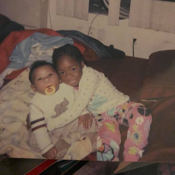 Meet your Posher, Kristine - Picture 1 of 1